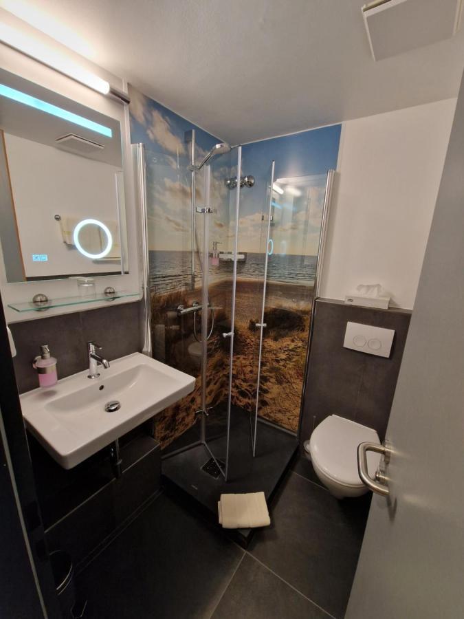 Hotel Restaurant Esser Wegberg Exteriör bild
