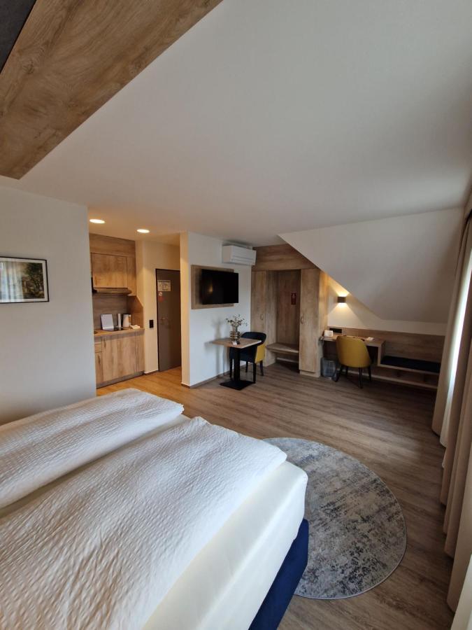 Hotel Restaurant Esser Wegberg Exteriör bild