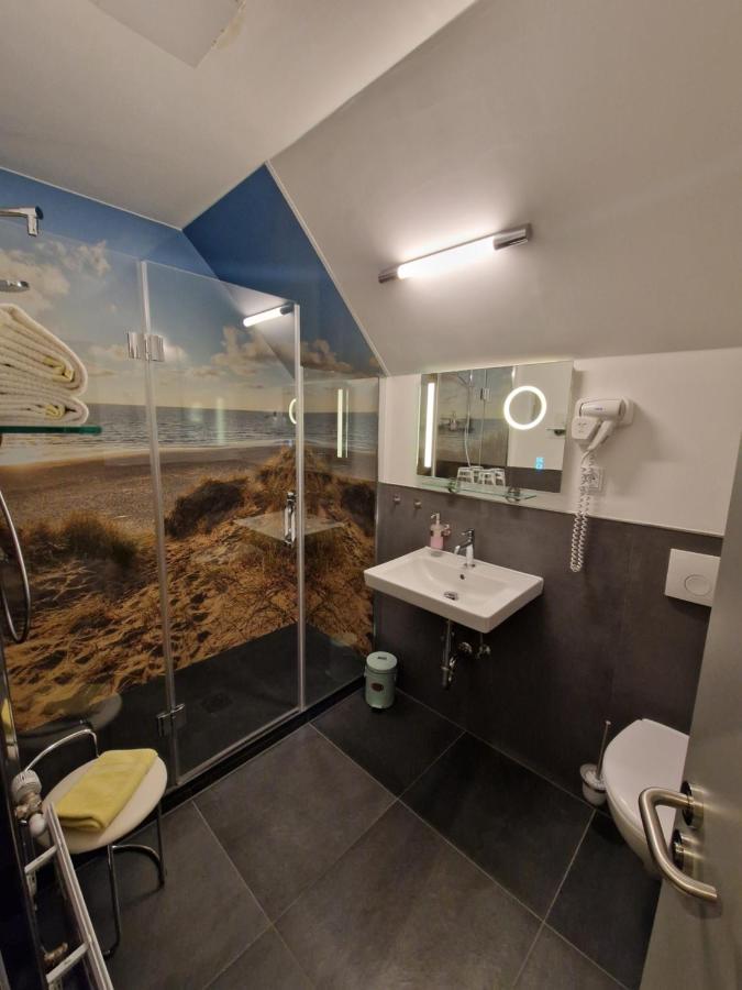 Hotel Restaurant Esser Wegberg Exteriör bild